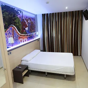hostal-las-flores.topbarcelonahotels.com/