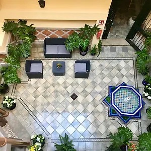 casa-miraflores-by-urban-living.es-andalucia.com/